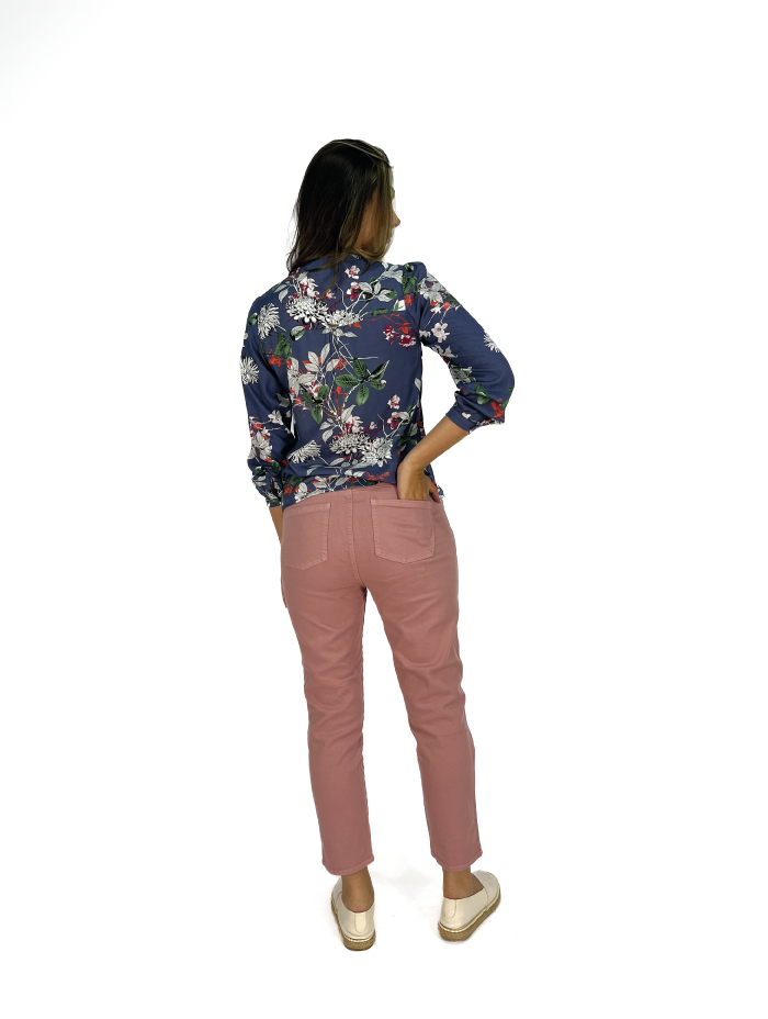 BLUSA RAMAS CON FLORES