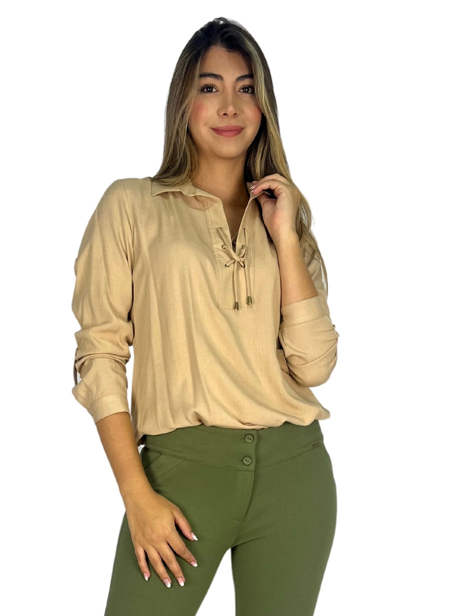 BLUSA MANGA LARGA CON OJALETES